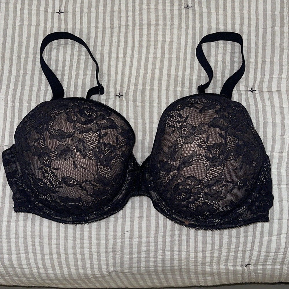 Wacoal  lace bra.